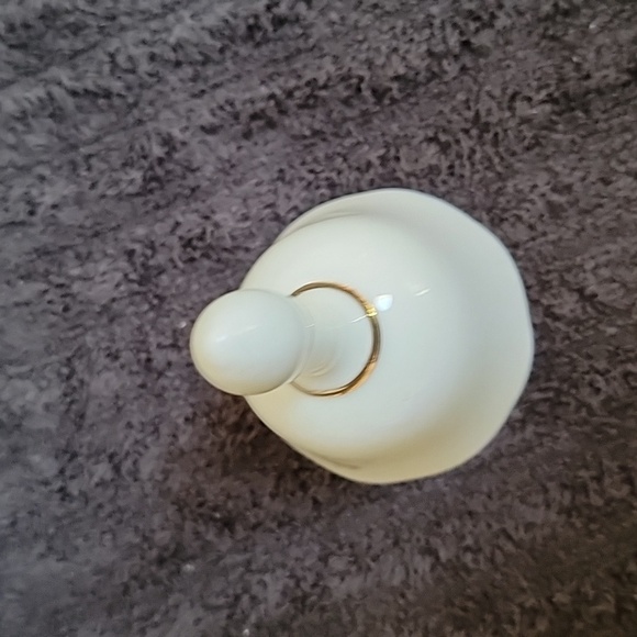 Currier & Ives Avon Bell - Picture 4 of 4